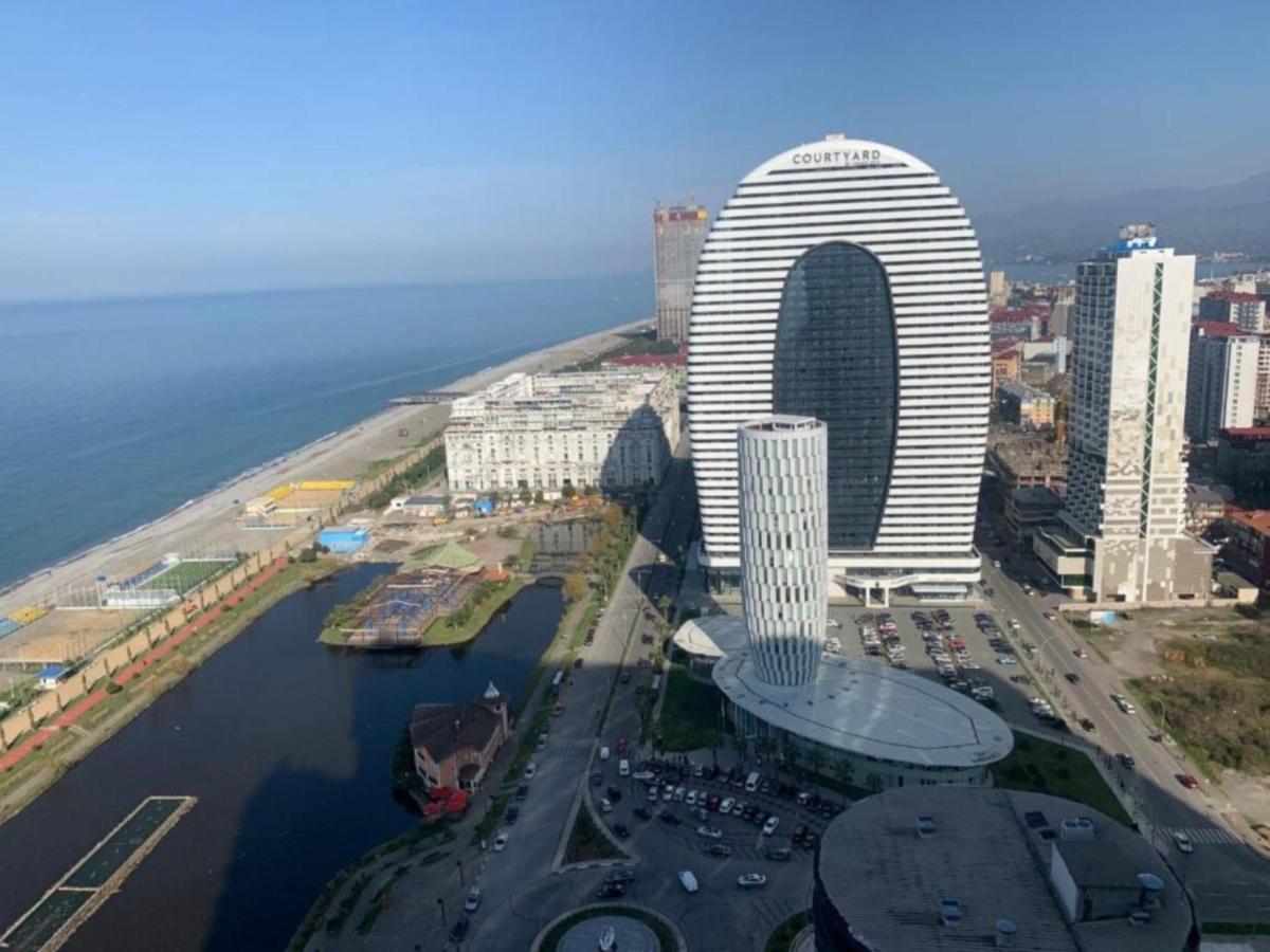 Panoramic Sea And City View Aparthotel In Orbi City Batumi Exteriör bild